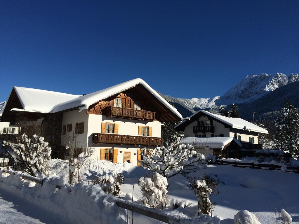 Haus Daheim Apartment มิทเทนวัลด์ ภายนอก รูปภาพ
